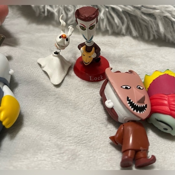Lot of (9) Nightmare Before Christmas Figures - Picture 5 of 12